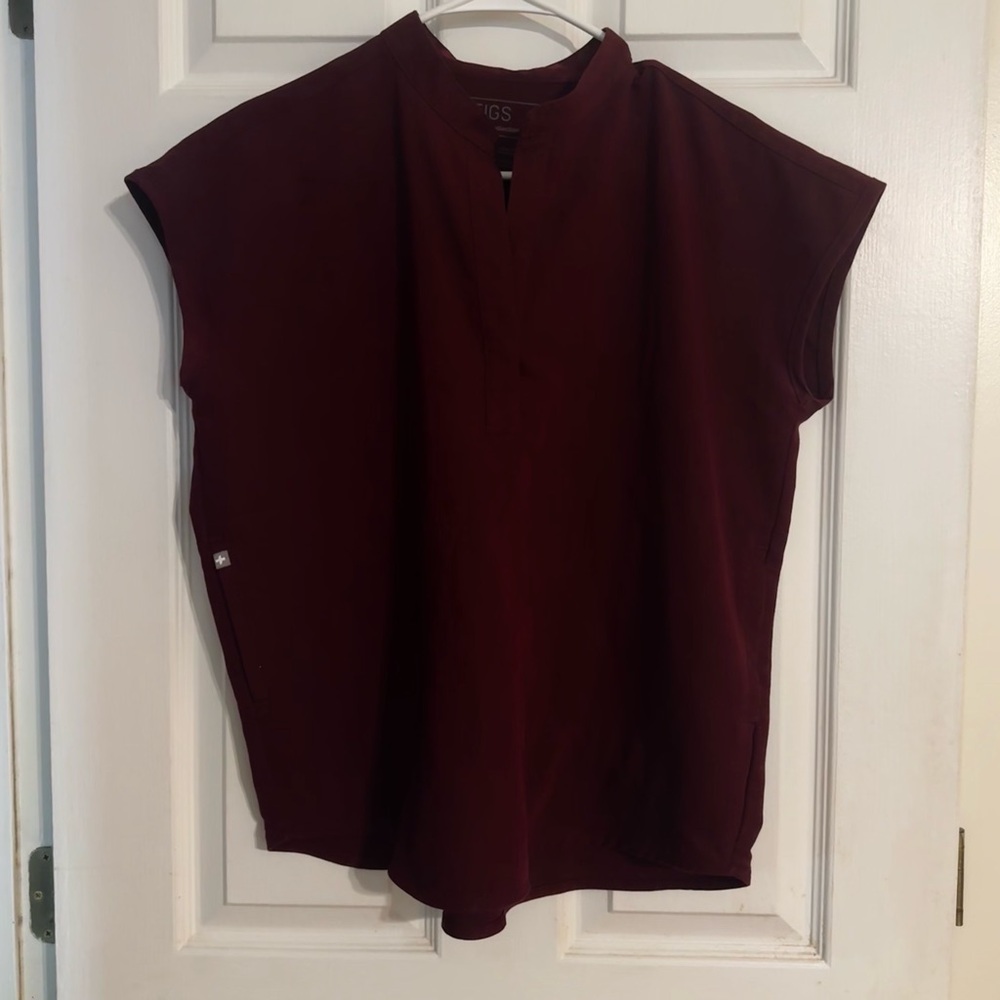 Figs Burgundy Scrubs Set